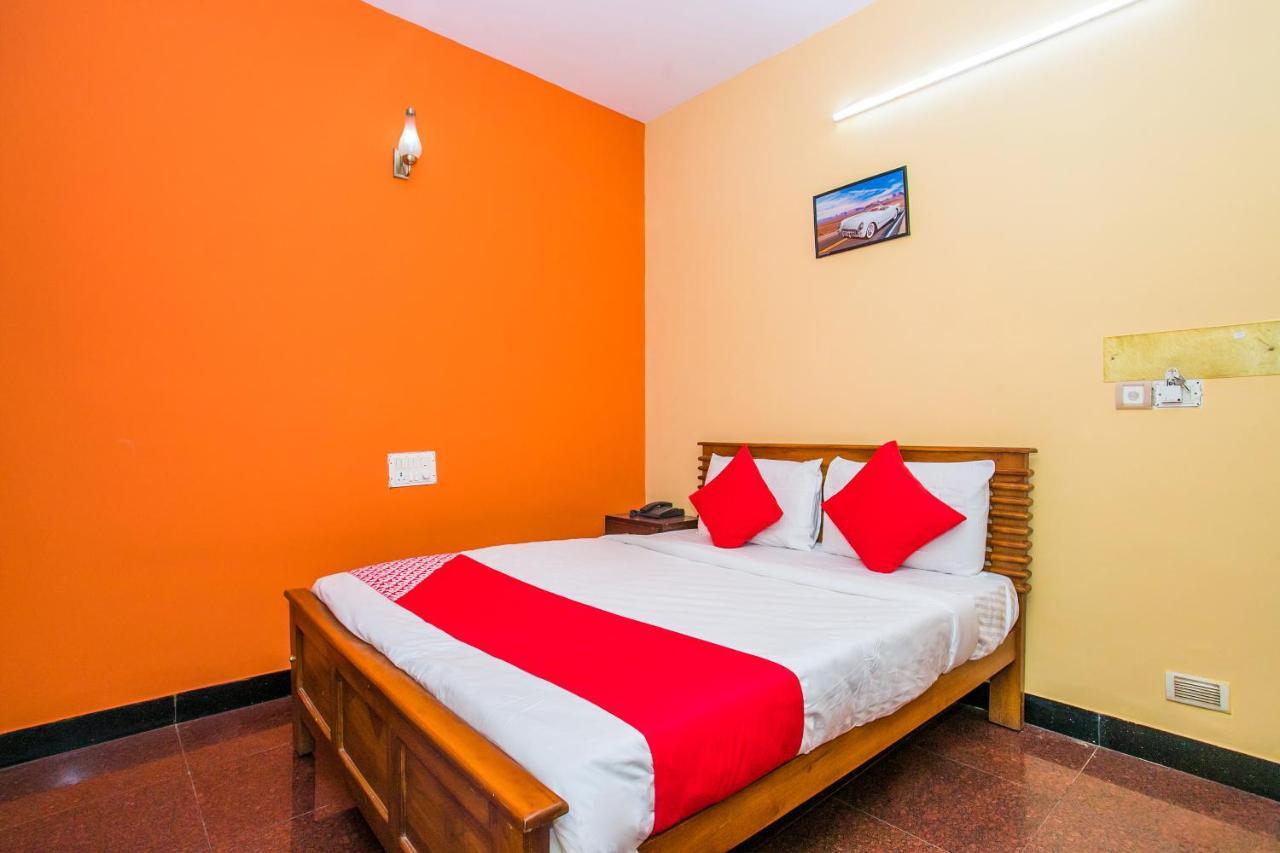 Priyanka Residency Hotel Bangalore Luaran gambar