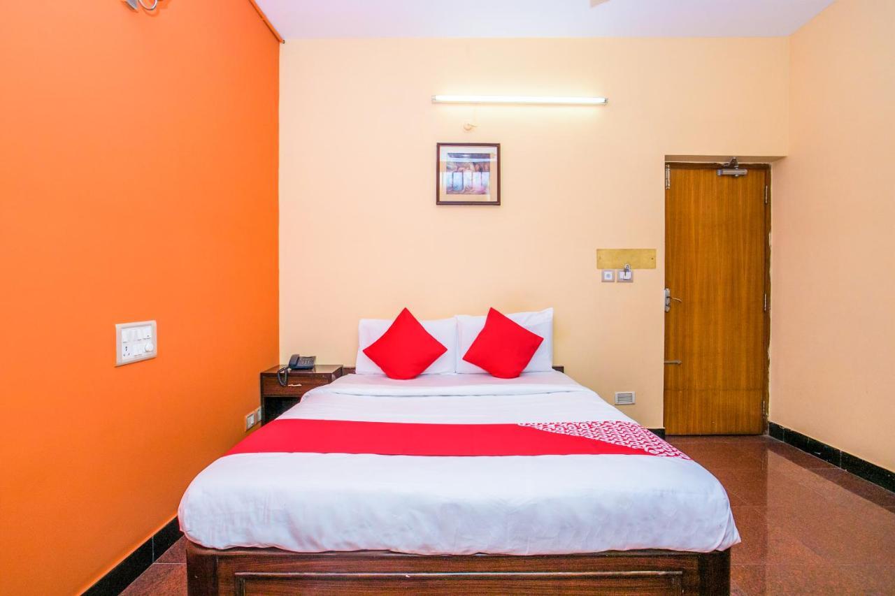Priyanka Residency Hotel Bangalore Luaran gambar