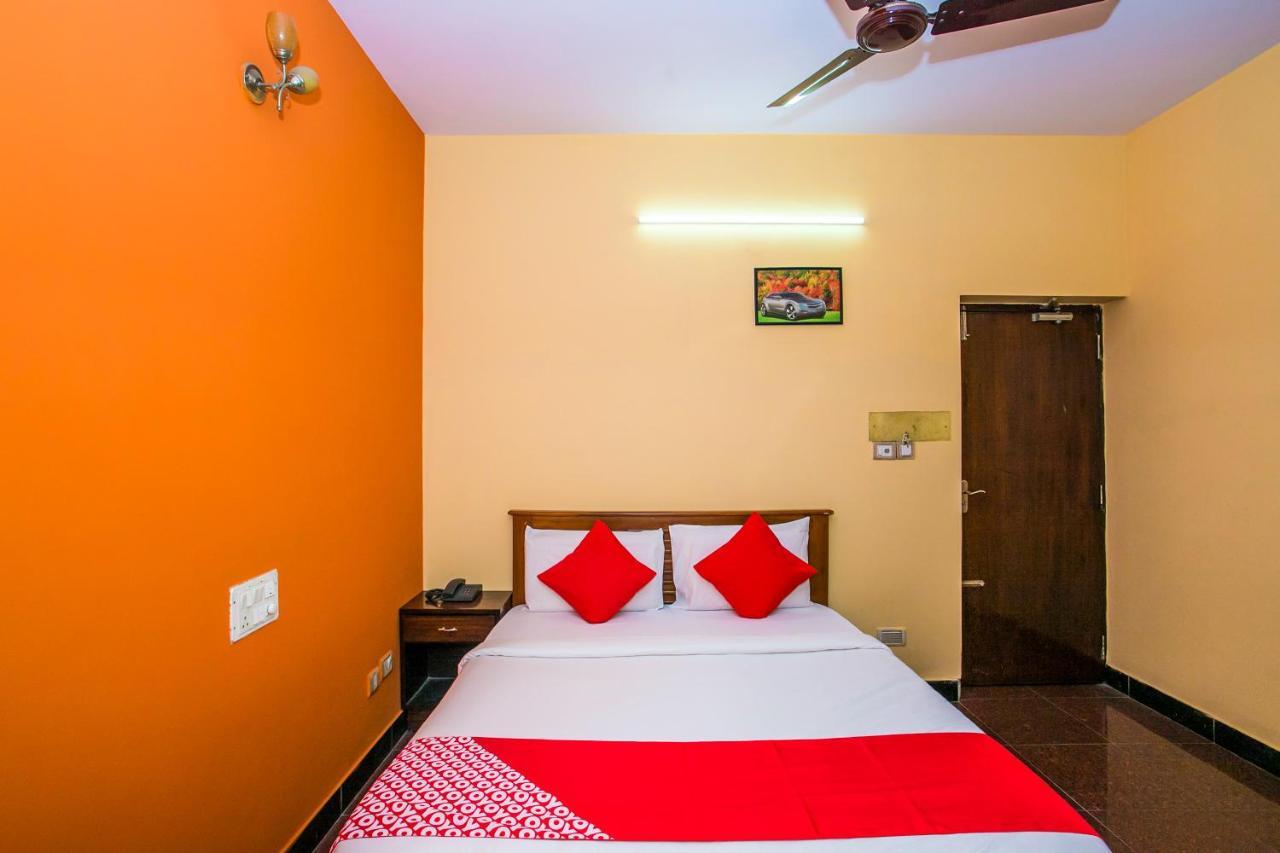 Priyanka Residency Hotel Bangalore Luaran gambar